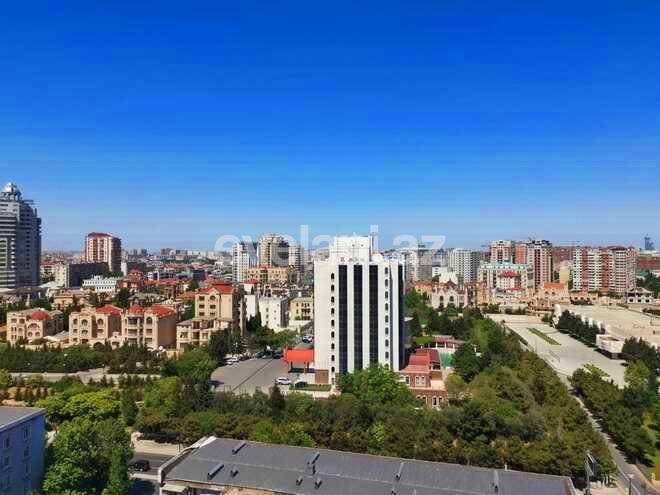 Satılır, yeni tikili, 3 otaqlı, 161 m², Elmlər Akademiyası m.