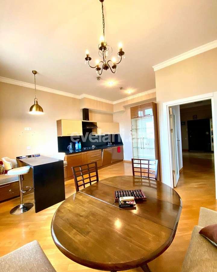 Satılır, yeni tikili, 3 otaqlı, 161 m², Elmlər Akademiyası m.