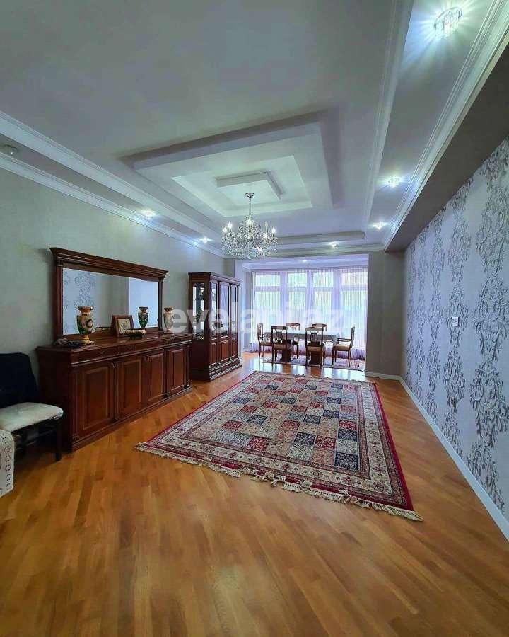 Satılır, yeni tikili, 4 otaqlı, 165 m², Şah İsmayıl Xətai m.