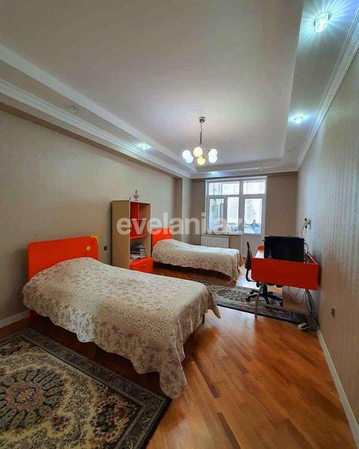 Satılır, yeni tikili, 4 otaqlı, 165 m², Şah İsmayıl Xətai m.