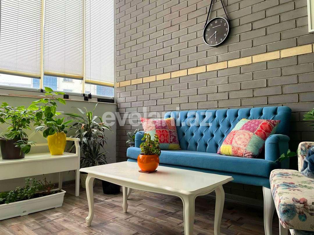 Satılır, yeni tikili, 4 otaqlı, 202 m², 28 may m.