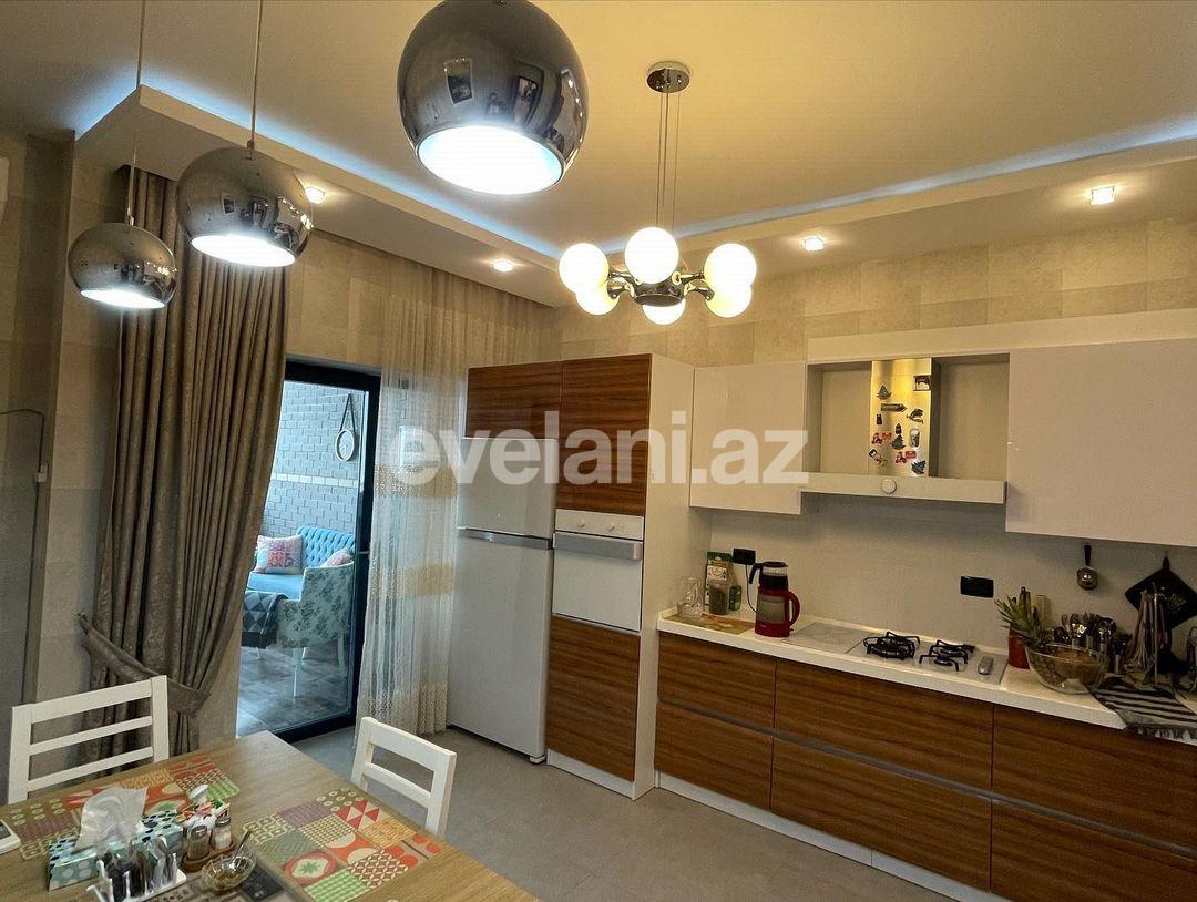 Satılır, yeni tikili, 4 otaqlı, 202 m², 28 may m.
