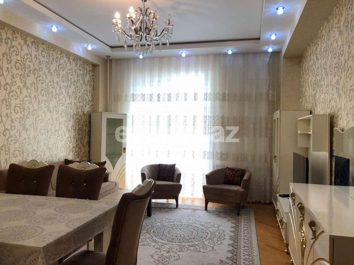 Kirayə verilir, yeni tikili, 3 otaqlı, 120 m², Şah İsmayıl Xətai m.