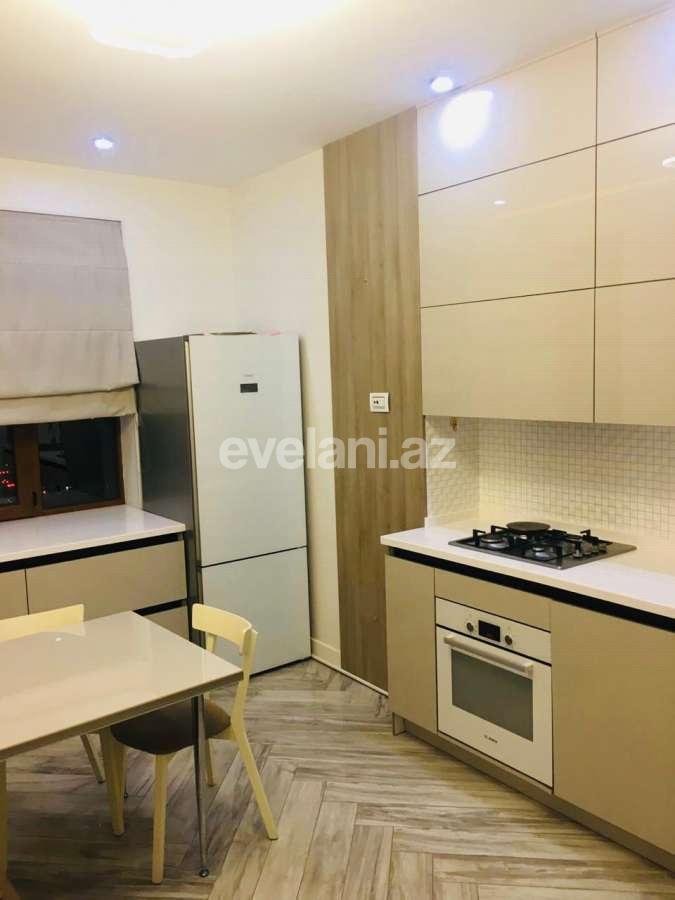 Продаётся, новостройка, 3-комнаты, 120 m², Элмляр Академиясы m.