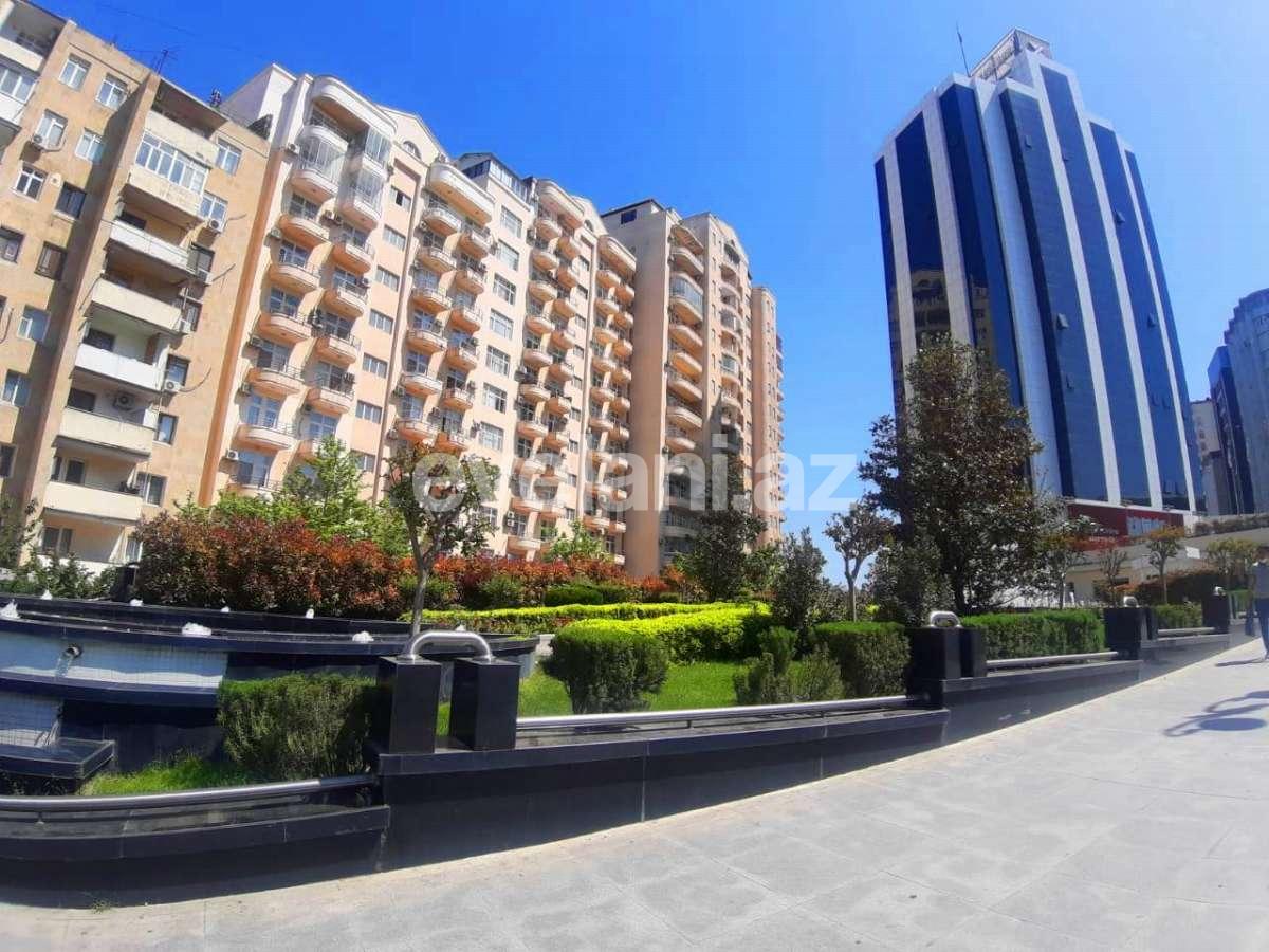Sale, new building, 3 room, 160 m², Elmlar Akademiyası m.