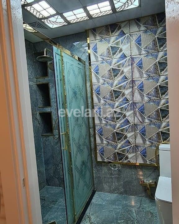 Satılır, yeni tikili, 3 otaqlı, 135 m², Elmlər Akademiyası m.