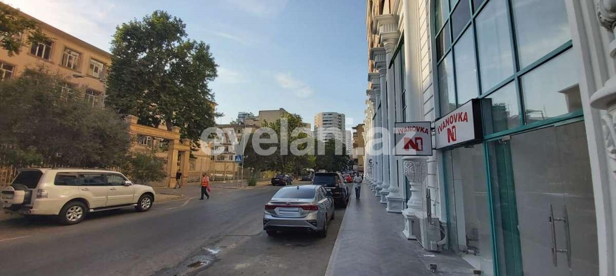 Rent, object, 300 m², Elmlar Akademiyası m.