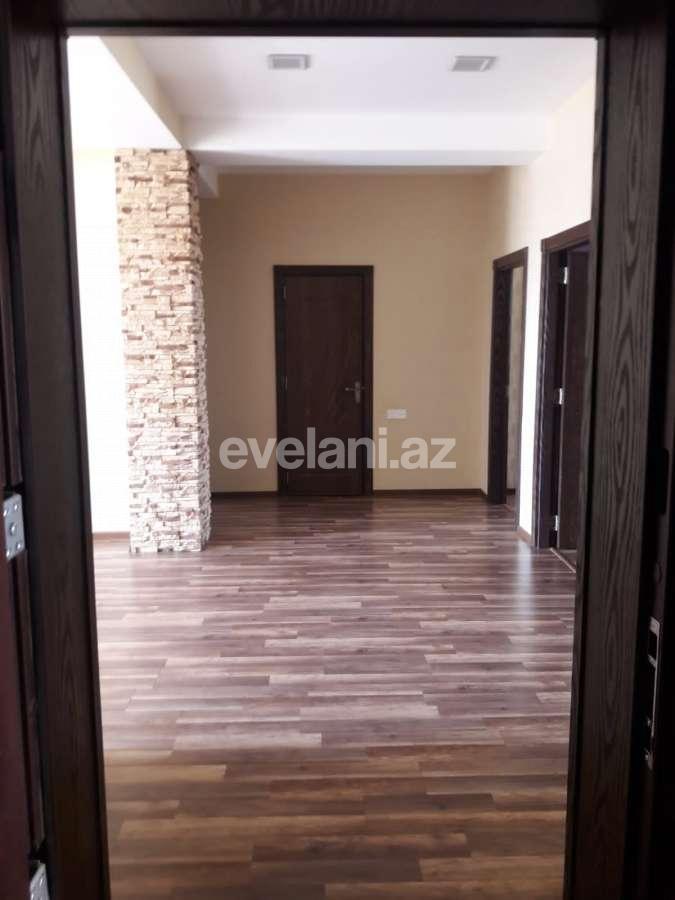 Rent, new building, 3 room, 145 m², 8 November m.