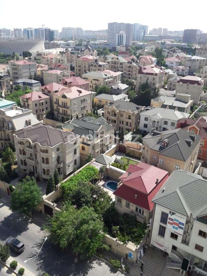 Rent, new building, 3 room, 145 m², 8 November m.