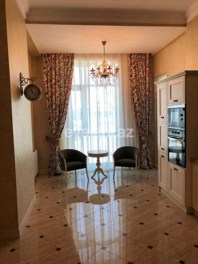 Satılır, yeni tikili, 3 otaqlı, 192 m², Şah İsmayıl Xətai m.