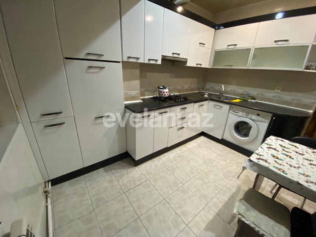 Rent, old building, 4 room, 90 m², Yasamal r.