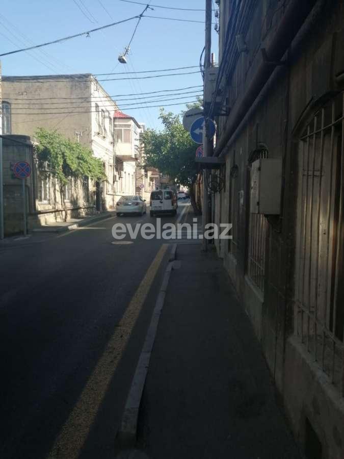 Satılır, köhnə tikili, 2 otaqlı, 52 m², İçəri Şəhər m.