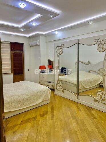 Satılır, yeni tikili, 4 otaqlı, 179 m², Həzi Aslanov q.