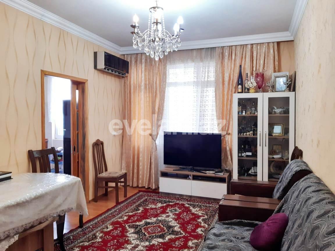 Satılır, köhnə tikili, 2 otaqlı, 60 m², Nəsimi r.