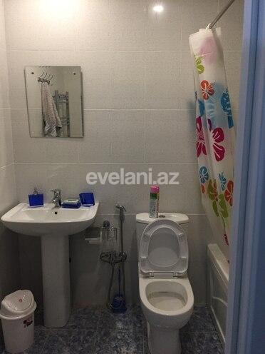 Kirayə verilir, köhnə tikili, 2 otaqlı, 70 m², İnşaatçılar m.