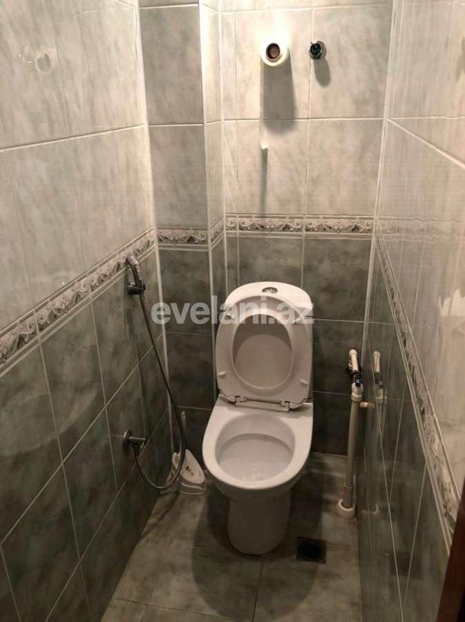 Rent, old building, 2 room, 60 m², Gara Garayev m.