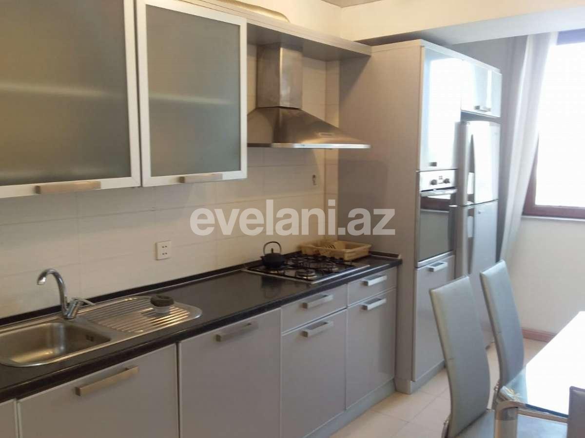 Kirayə verilir, köhnə tikili, 3 otaqlı, 80 m², Sahil m.