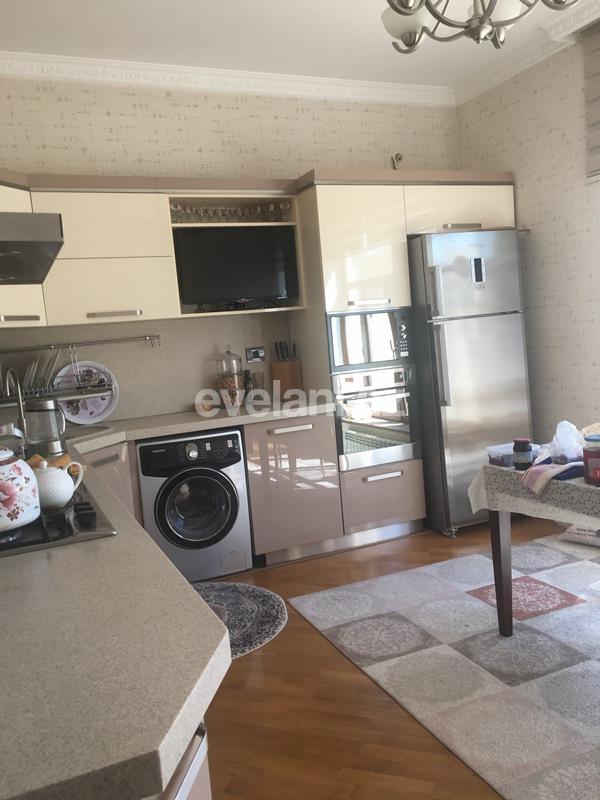 Продаётся, вилла, 6-комнаты, 290 m², Азадлыг проспекти m.