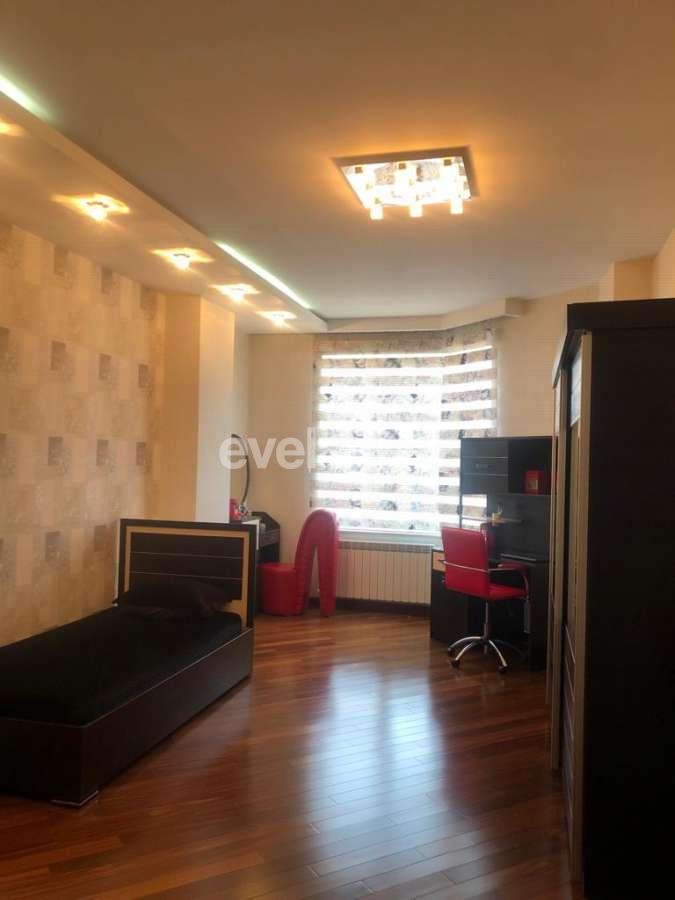 Satılır, yeni tikili, 4 otaqlı, 180 m², Nəsimi r.