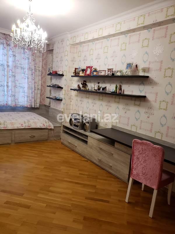 Satılır, yeni tikili, 4 otaqlı, 170 m², Elmlər Akademiyası m.
