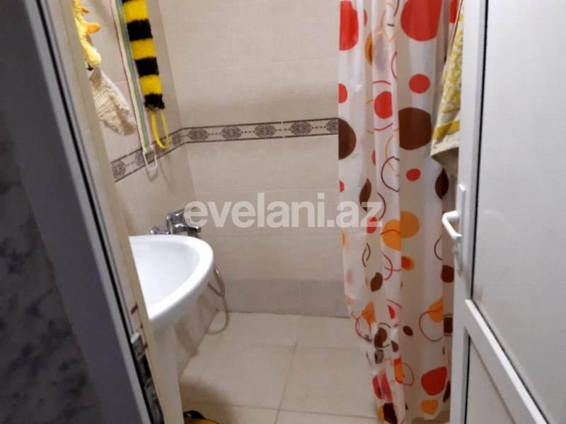 Satılır, köhnə tikili, 3 otaqlı, 70 m², Elmlər Akademiyası m.