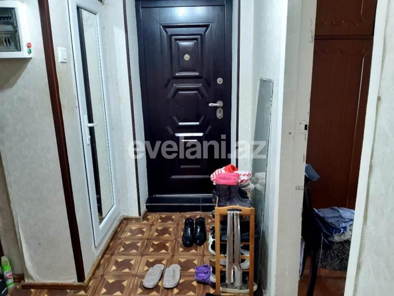 Satılır, köhnə tikili, 3 otaqlı, 70 m², Elmlər Akademiyası m.