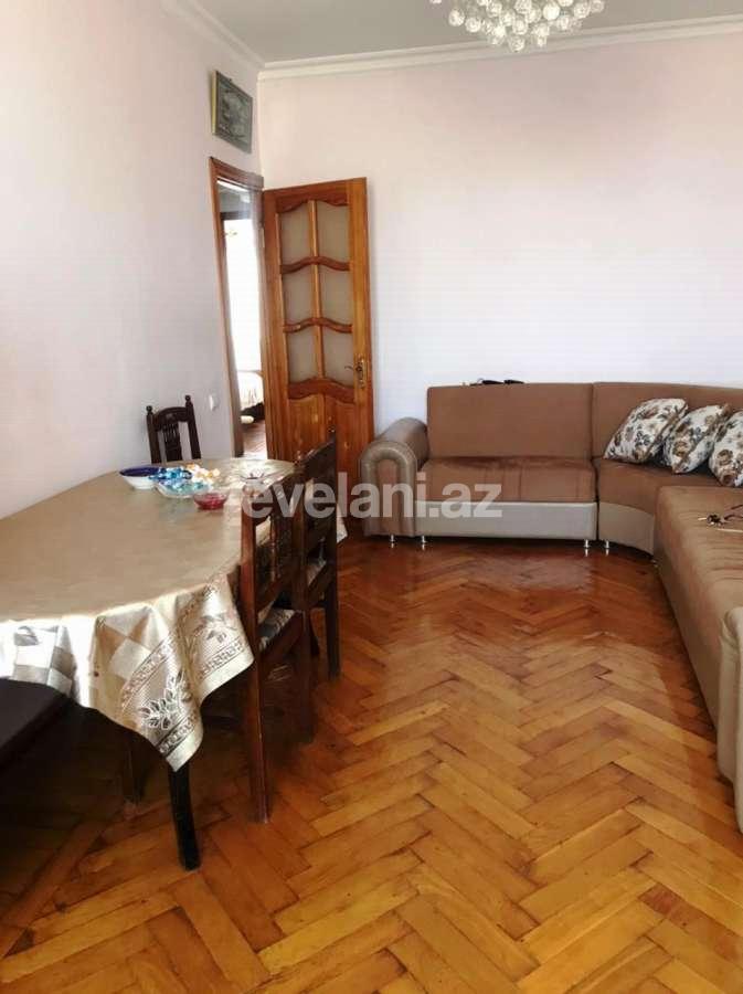 Sale, old building, 3 room, 70 m², Azadlig prospekti m.