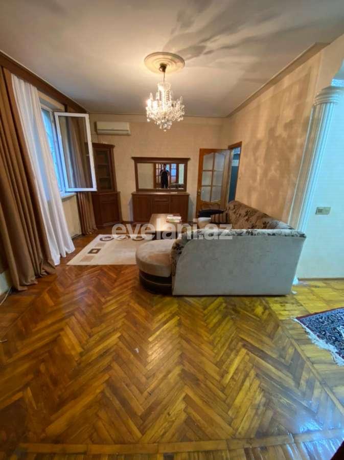 Продаётся, вторичка, 2-комнаты, 40 m², Элмляр Академиясы m.