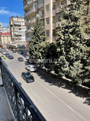 Sale, new building, 3 room, 118 m², Ganjlik m.