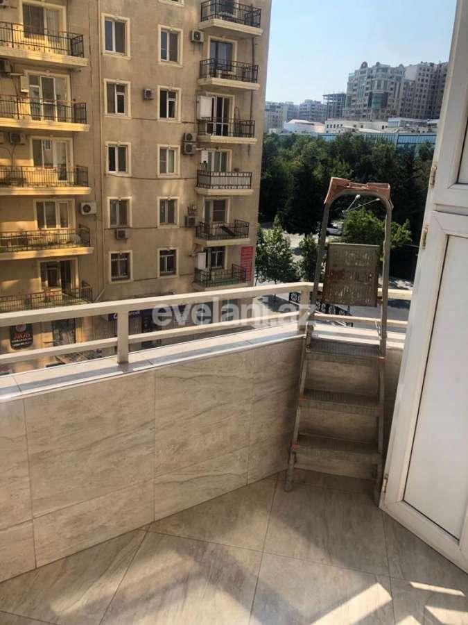 Satılır, yeni tikili, 4 otaqlı, 220 m², 28 may m.