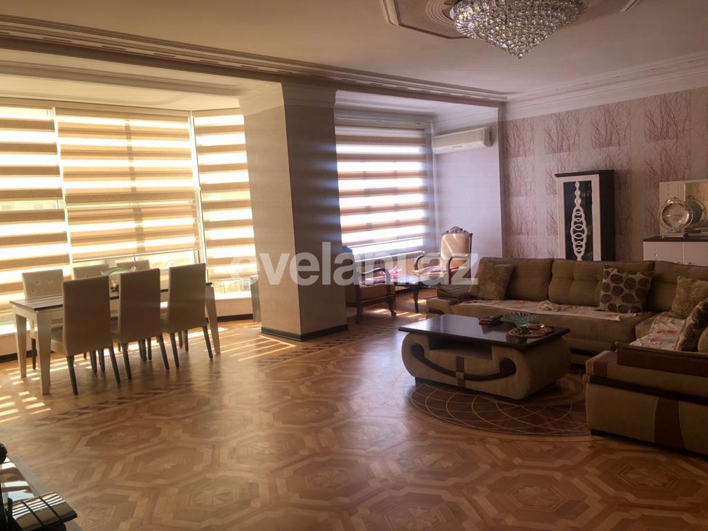 Satılır, yeni tikili, 4 otaqlı, 220 m², 28 may m.