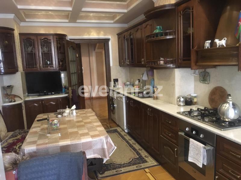 Satılır, yeni tikili, 3 otaqlı, 145 m², Elmlər Akademiyası m.