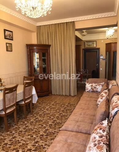 Kirayə verilir, yeni tikili, 2 otaqlı, 70 m², Xətai r.