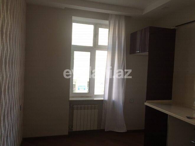 Kirayə verilir, köhnə tikili, 3 otaqlı, 70 m², Xətai r.