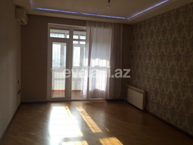 Kirayə verilir, köhnə tikili, 3 otaqlı, 70 m², Xətai r.