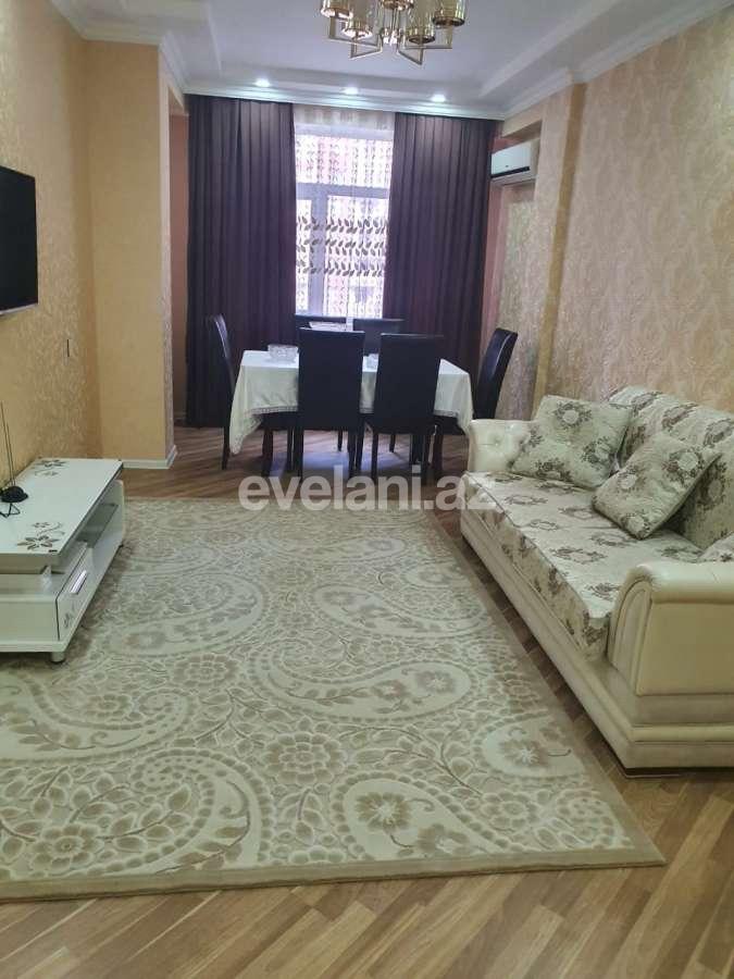 Satılır, yeni tikili, 3 otaqlı, 77 m², İnşaatçılar m.