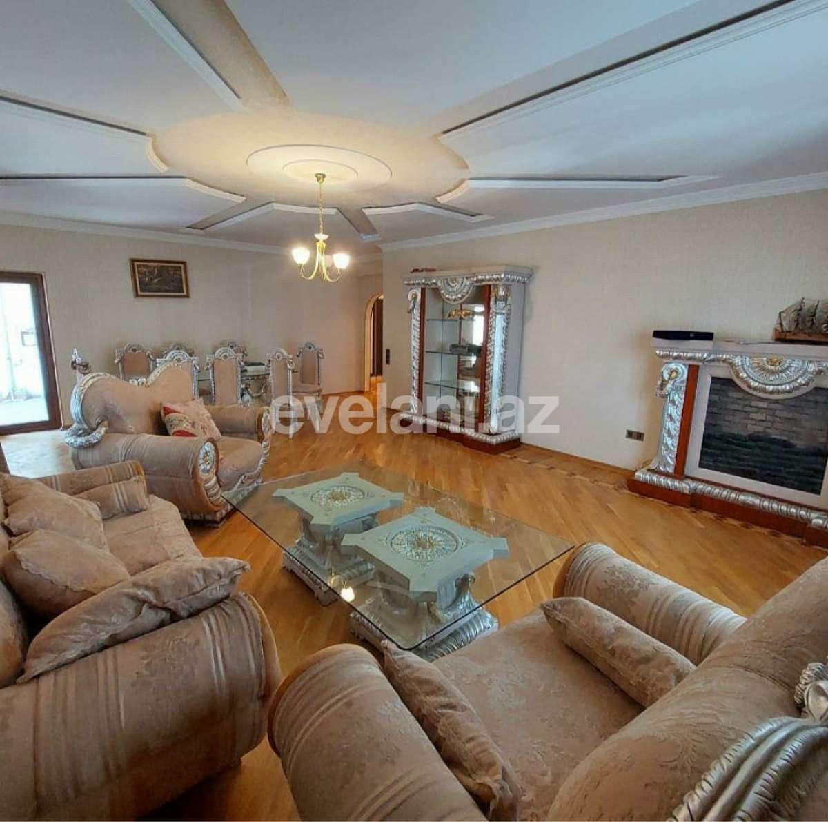 Satılır, yeni tikili, 3 otaqlı, 130 m², 28 may m.