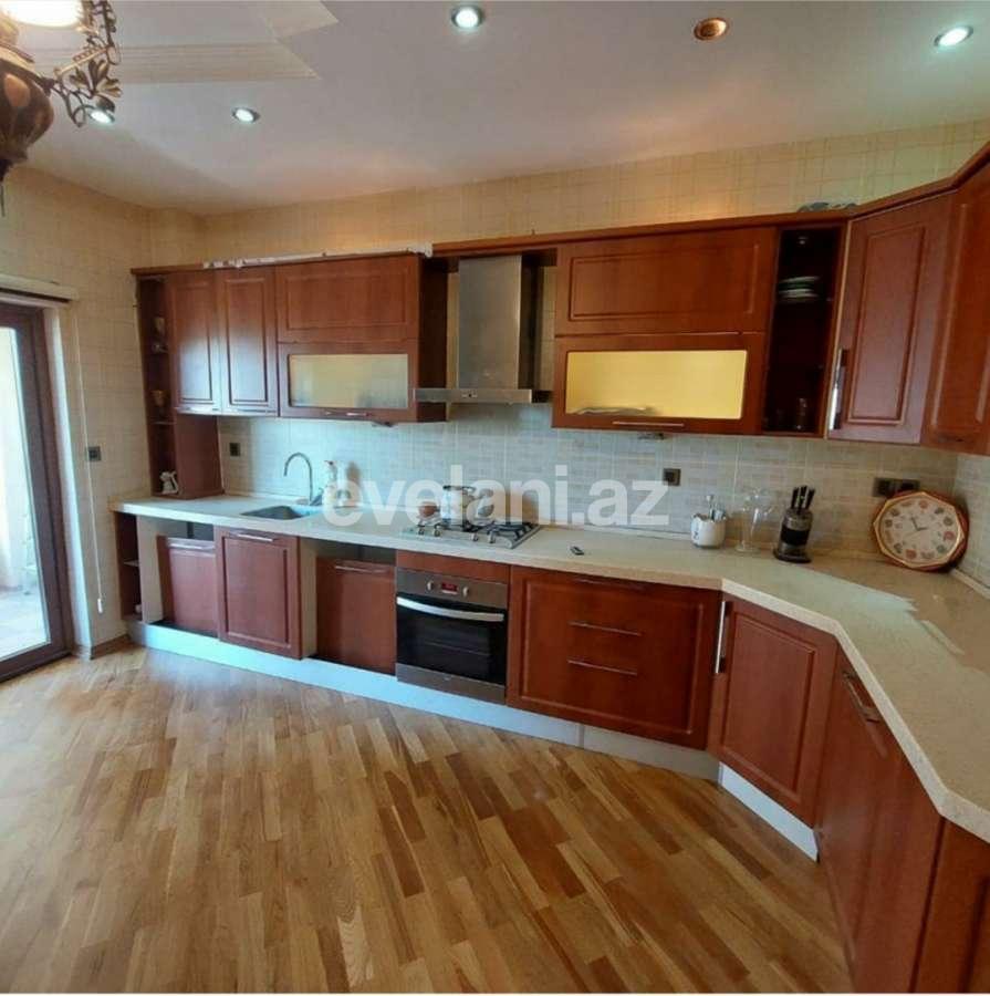 Satılır, yeni tikili, 3 otaqlı, 130 m², 28 may m.