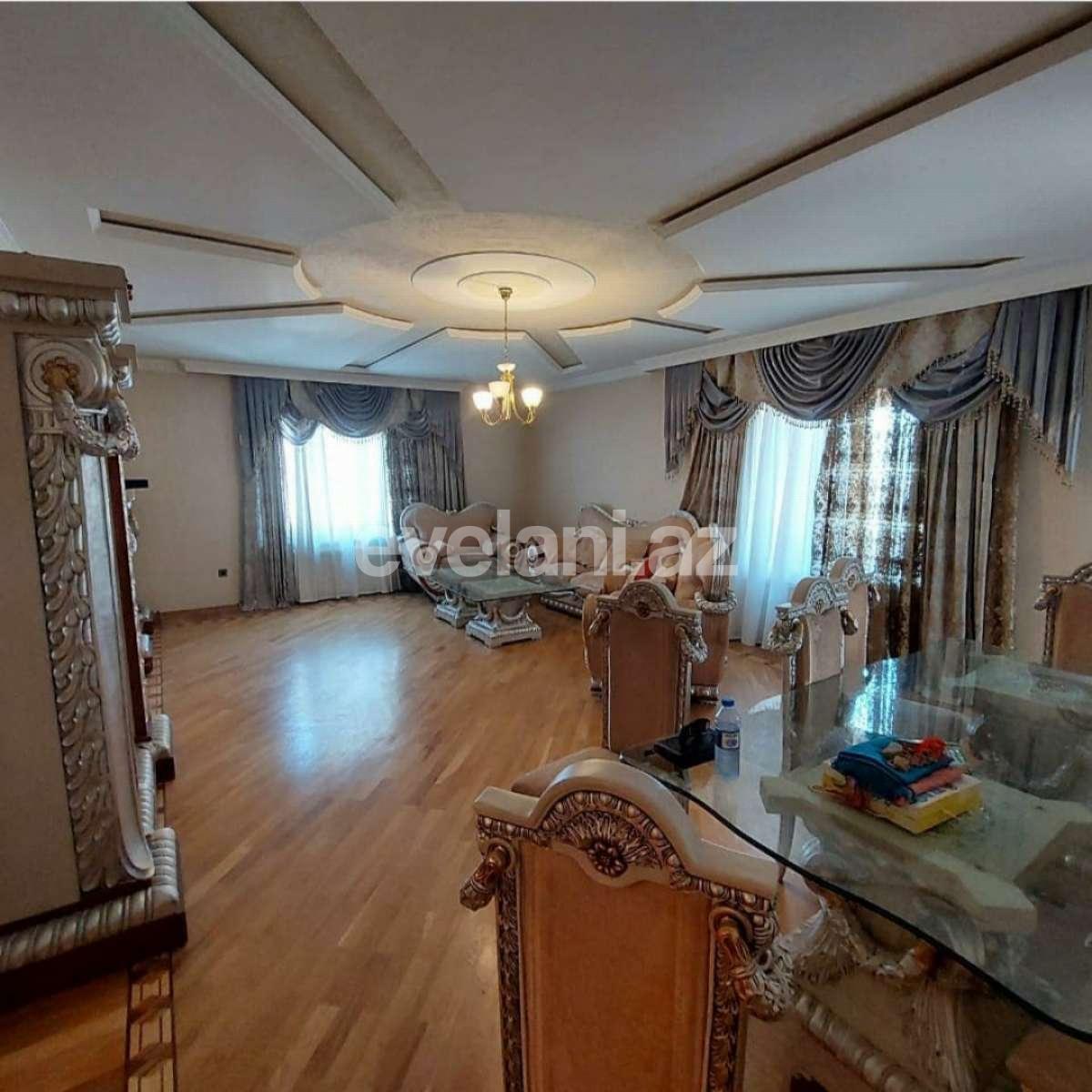 Satılır, yeni tikili, 3 otaqlı, 130 m², 28 may m.