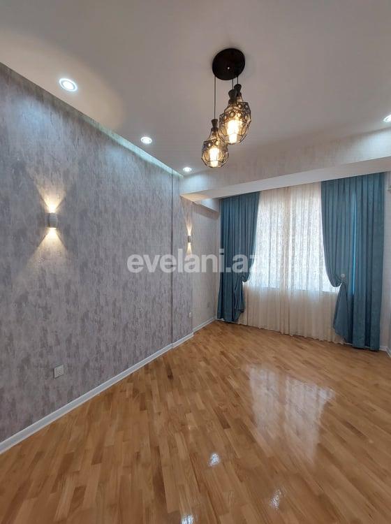 Satılır, yeni tikili, 2 otaqlı, 80 m², İnşaatçılar m.