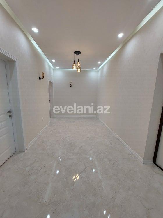 Satılır, yeni tikili, 2 otaqlı, 80 m², İnşaatçılar m.