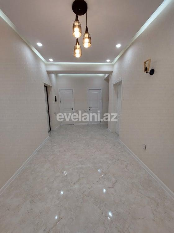 Satılır, yeni tikili, 2 otaqlı, 80 m², İnşaatçılar m.