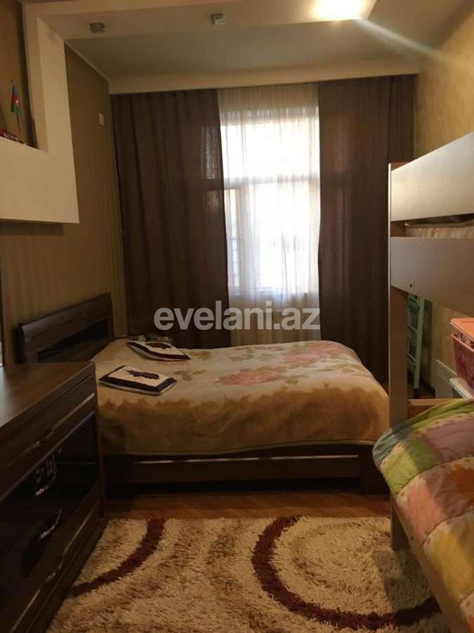 Sale, new building, 2 room, 70 m², Inshaatchilar m.