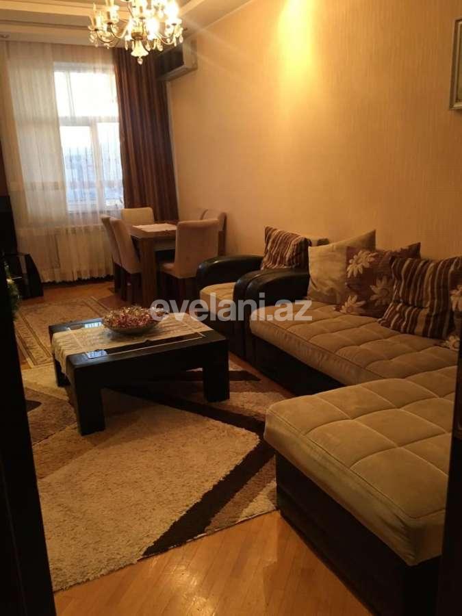 Sale, new building, 2 room, 70 m², Inshaatchilar m.