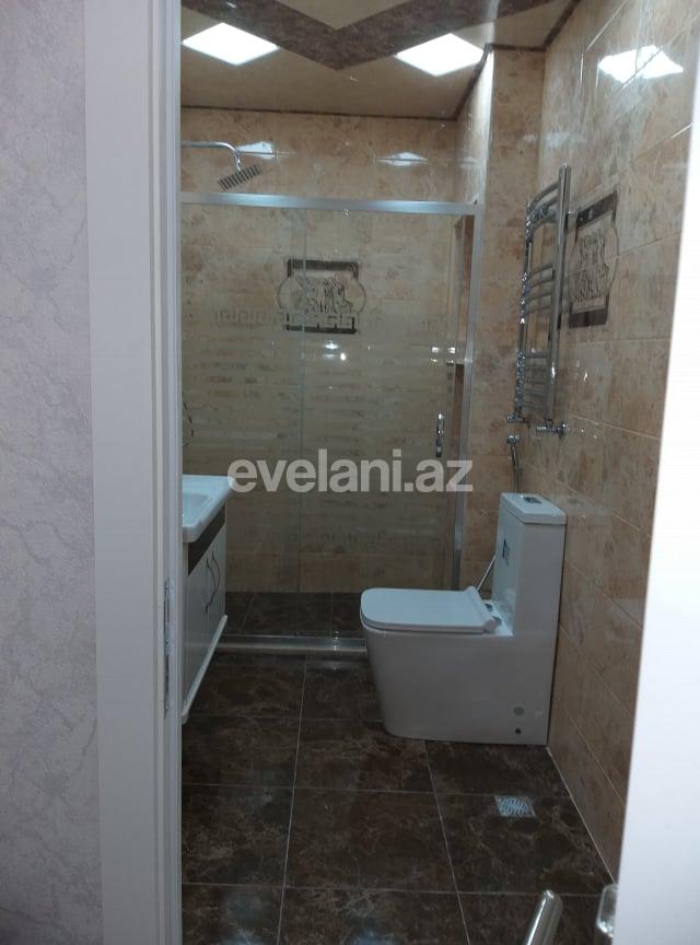 Satılır, yeni tikili, 2 otaqlı, 60 m², İnşaatçılar m.