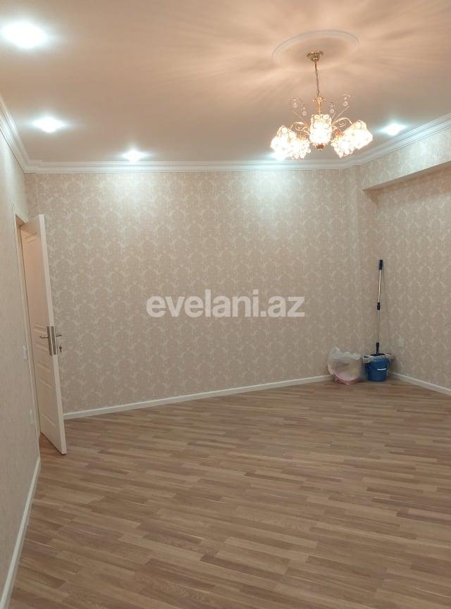 Satılır, yeni tikili, 2 otaqlı, 60 m², İnşaatçılar m.