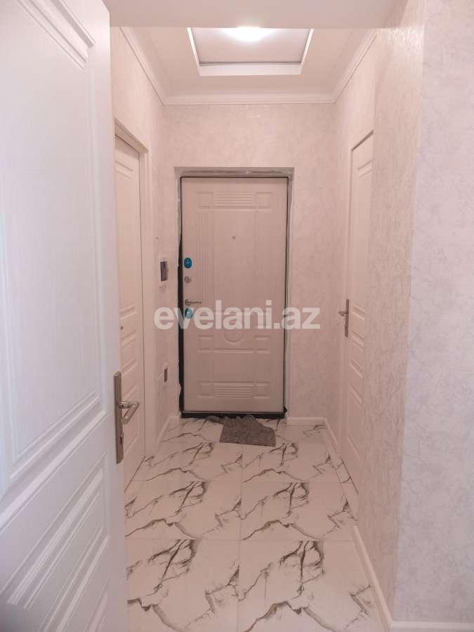 Satılır, yeni tikili, 2 otaqlı, 60 m², İnşaatçılar m.