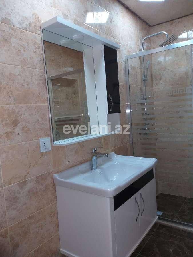 Satılır, yeni tikili, 2 otaqlı, 60 m², İnşaatçılar m.
