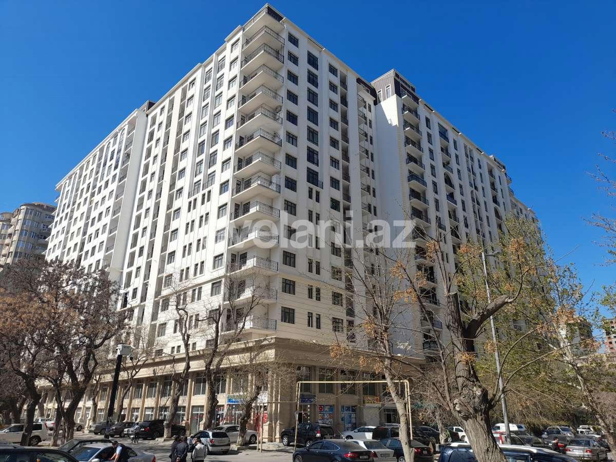 Satılır, yeni tikili, 3 otaqlı, 122 m², 28 may m.