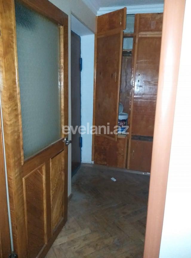Sale, old building, 2 room, 50 m², Elmlar Akademiyası m.
